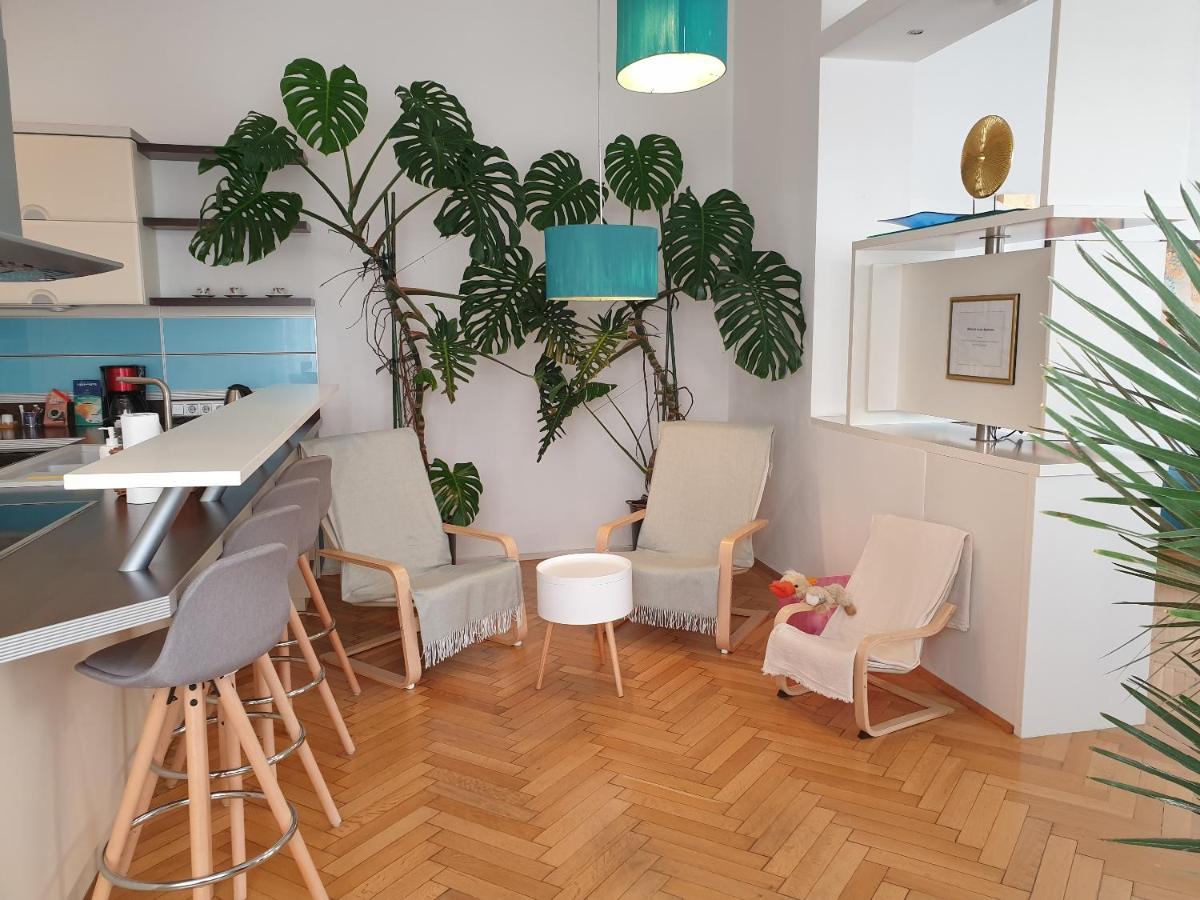 Sunny And Spacious Apartment Near City Centre Viyana Dış mekan fotoğraf
